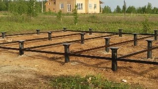 Установка и монтаж - винтовые сваи в Учалах для свайного фундамента дома. Цена от 2059 руб - видео закручивание